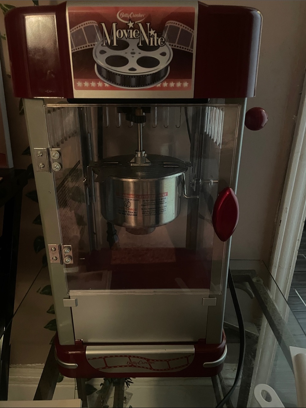 Betty Crocker Red Movie-Style Countertop Popcorn Machine
